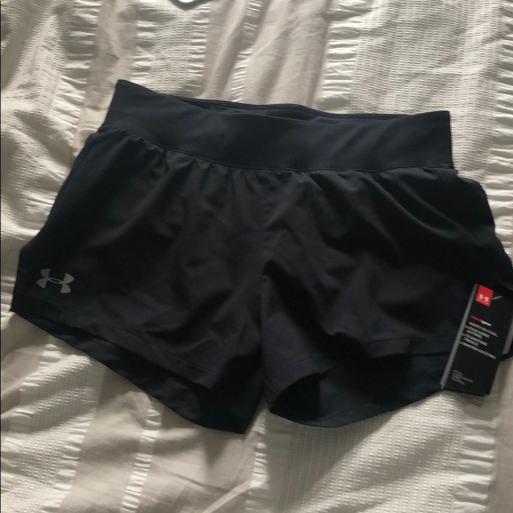 3in UA RUNNING SHORT